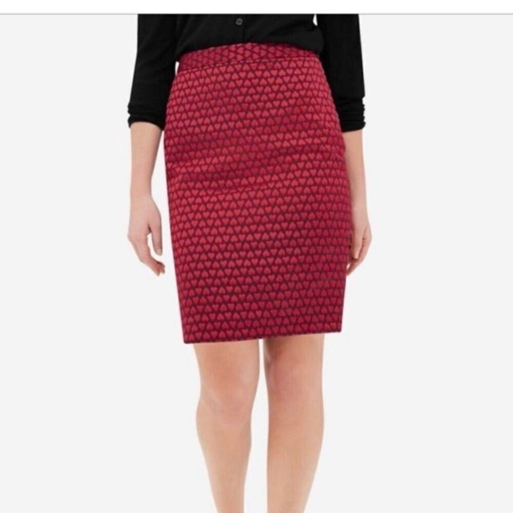 Vintage The Limited pencil skirt with textured heart‎ pattern 2petite